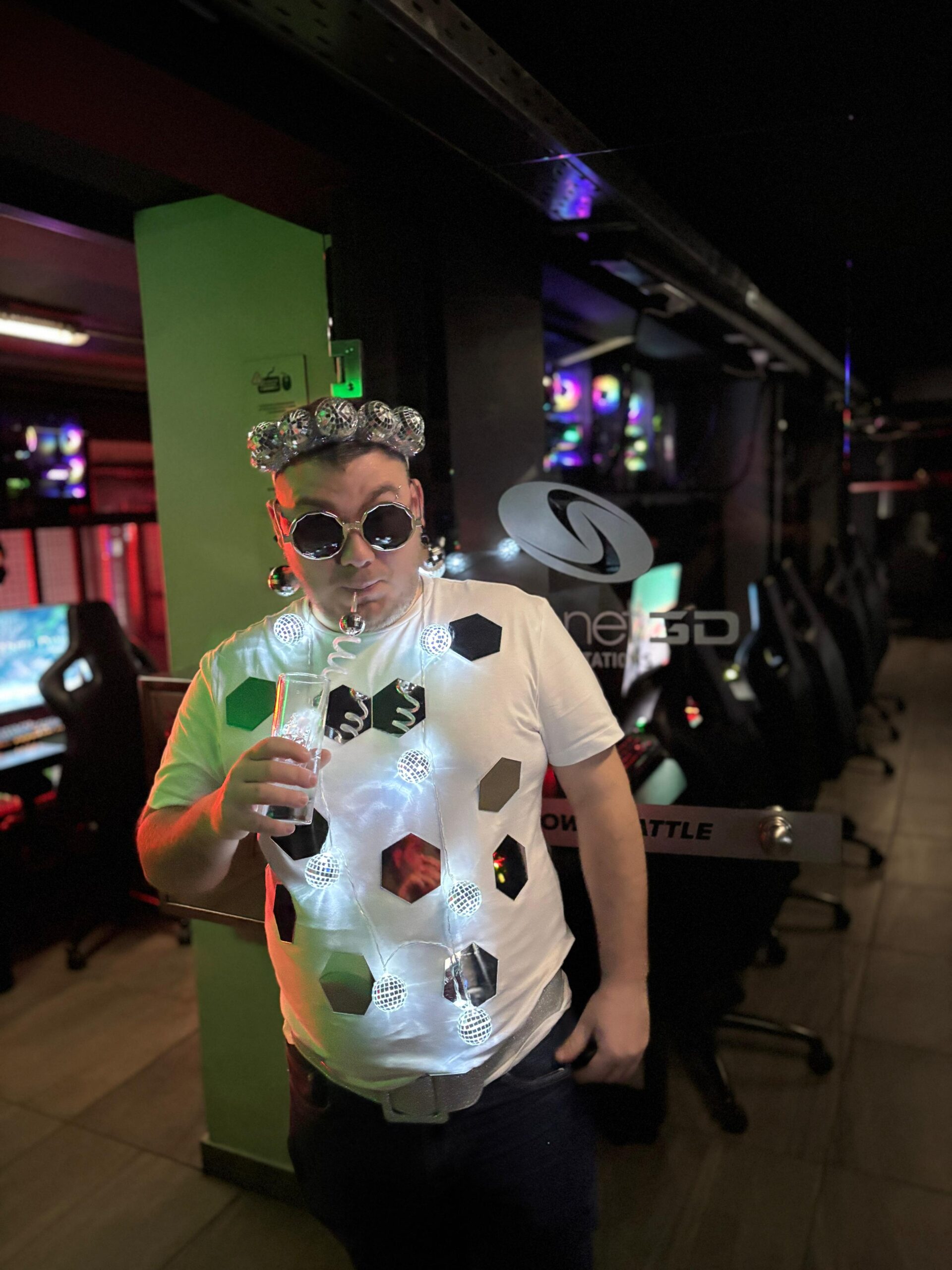 Ηλίας - Τρομερή Discoball