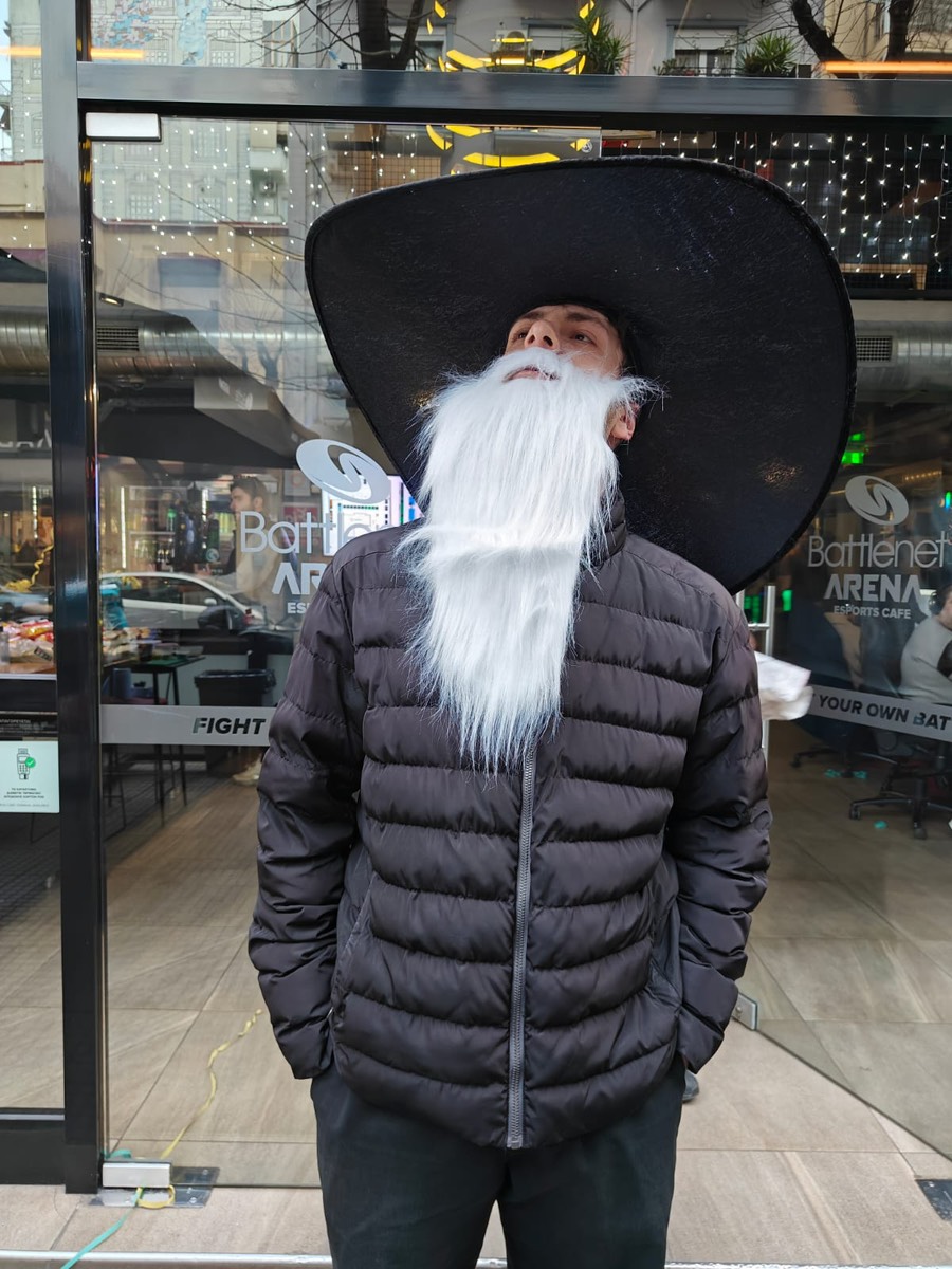 Γιώργος - Μάγος